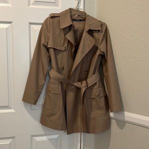 Never worn iconic trench coat by Lauren Ralph Lauren